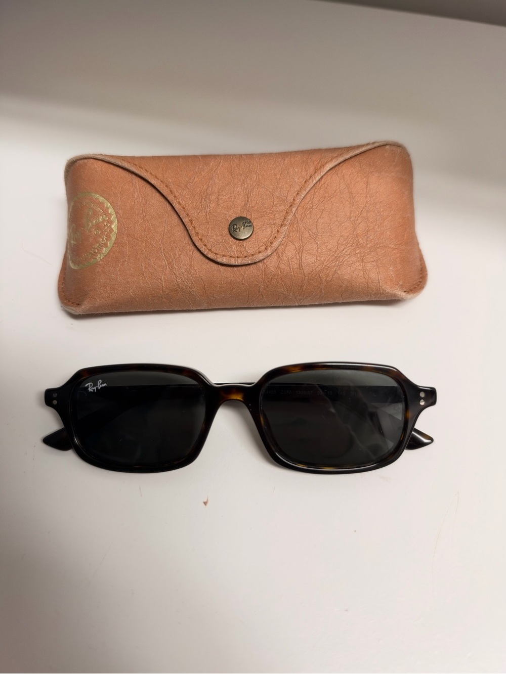 Ray-Ban Men's Tortoiseshell Rectangular Sunglasses with Dark Lenses